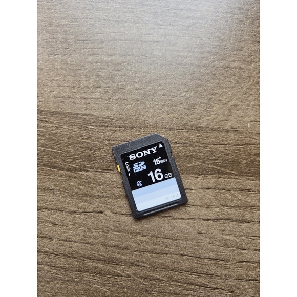 Nikon Coolpix L620 Red Digital Camera with SD Card READ - Picture 3 of 16